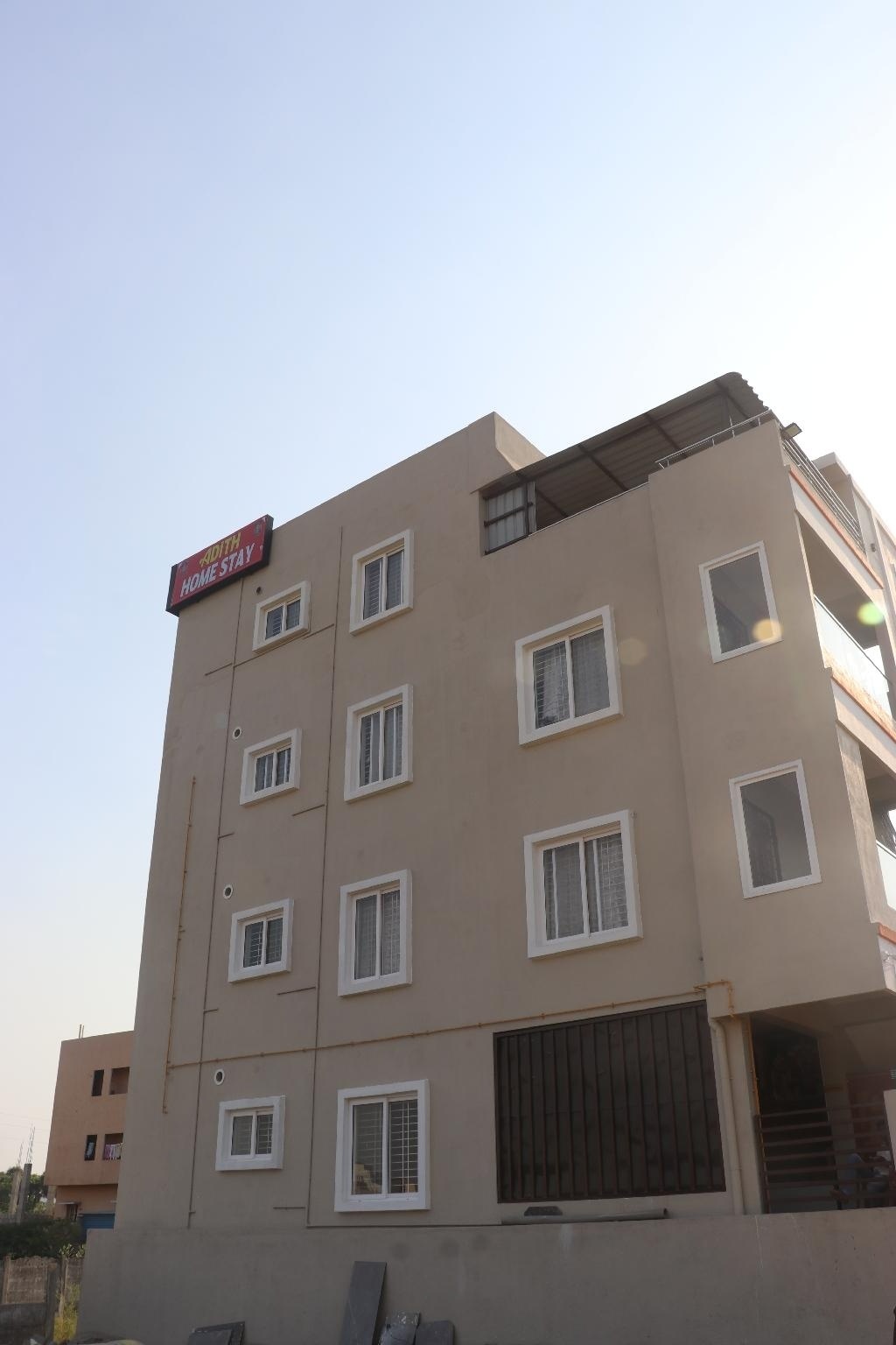 ID ADITH HOME STAY - Avilali